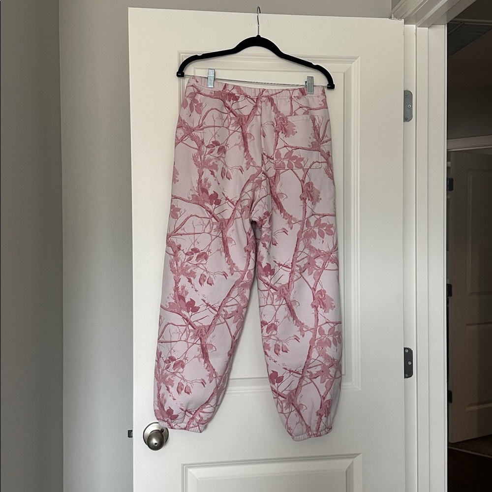 Abercrombie & Fitch Pink Camo Sweatpants - Picture 2 of 2